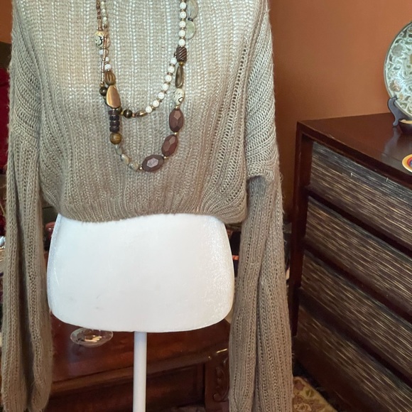 Shein Cropped Bell Sleeve Sweater - Picture 6 of 7